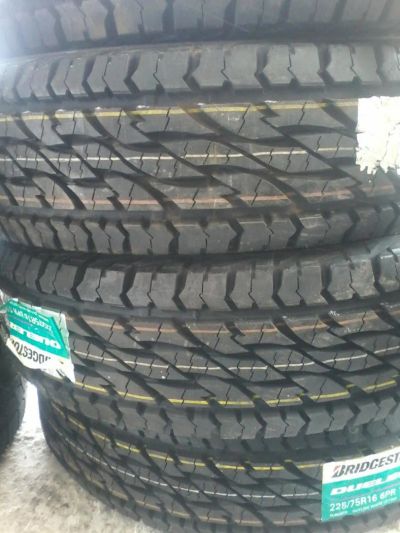 Лот: 11640367. Фото: 1. Bridgestone Dueler A/T D-697 225... Шины