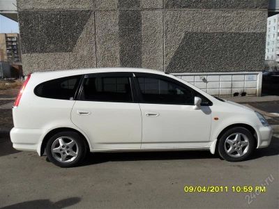 Лот: 890617. Фото: 1. HondaStream 2002 г.в. 135000 рублей... Автомобили