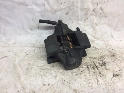 Лот: 21412598. Фото: 1. суппорт Toyota Mark2, Blit, Verossa... Двигатель и элементы двигателя