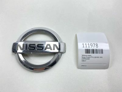 Лот: 25359197. Фото: 1. Эмблема Nissan Primera 2001 65890AU000... Двигатель и элементы двигателя