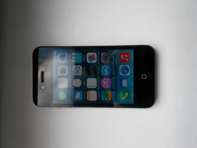 Лот: 4465962. Фото: 1. Apple iphone 4 оригинал sim free... Смартфоны