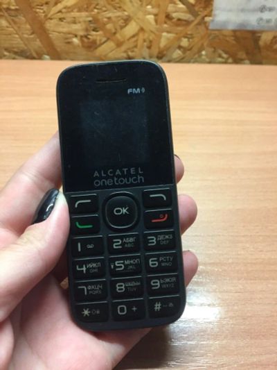 Лот: 12142636. Фото: 1. Телефон Alcatel (М5302). Кнопочные мобильные телефоны
