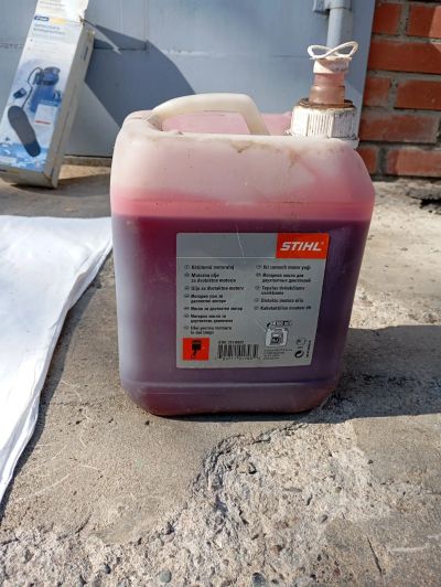 Лот: 25627385. Фото: 1. Масло Stihl штиль для бензопилы... Масла, жидкости