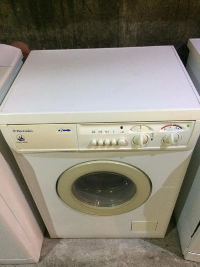 Лот: 10329484. Фото: 1. Стиральная машина автомат Electrolux... Стиральные машины