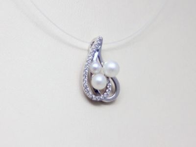 Лот: 15399159. Фото: 1. ЗОЛОТОЙ КУЛОН С ЖЕМЧУГОМ 1,6 ГРАММ. Кулоны, подвески