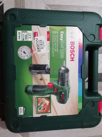 Лот: 17435436. Фото: 1. Bosch easydrill 1200 шуруповерт. Электроинструмент