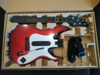 Лот: 14732329. Фото: 1. Набор Guitar Hero 5 для PS3. Игры для консолей
