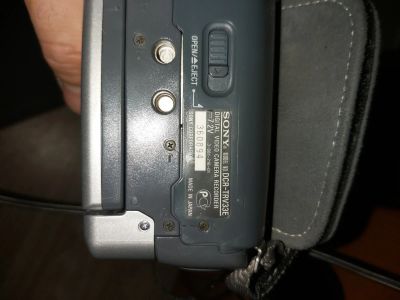 Лот: 17040613. Фото: 1. Sony DCR-TRV33E. Видеокамеры