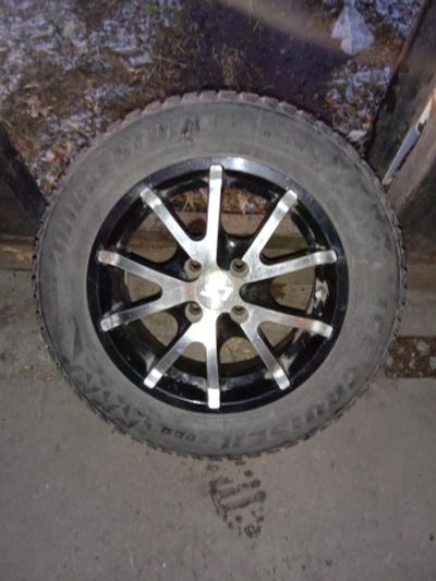 Лот: 14837316. Фото: 1. колеса Bridgestone на литье. Шины на дисках