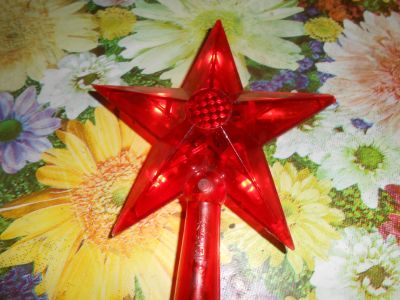 Лот: 25898500. Фото: 1. Новогодняя звезда и дед мороз. Гирлянды, шарики, новогодние аксессуары