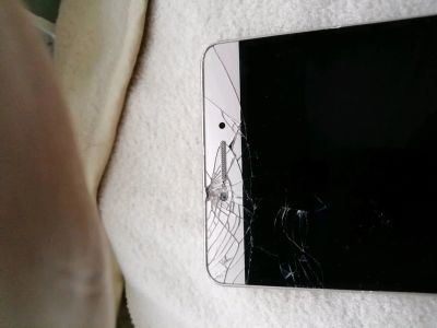 Лот: 12736286. Фото: 1. highscreen power ice max. Смартфоны