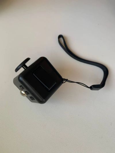 Лот: 19575397. Фото: 1. Антистресс кубик Fidget Cube. Развивающие