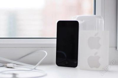 Лот: 1082705. Фото: 1. iPod touch 4g 8GB. Плееры