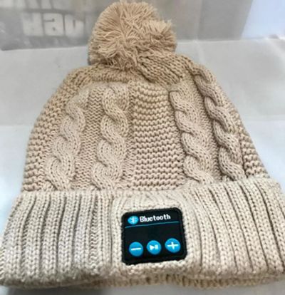 Лот: 9193187. Фото: 1. Шапка встроенные наушники Bluetooth... Наушники, гарнитуры