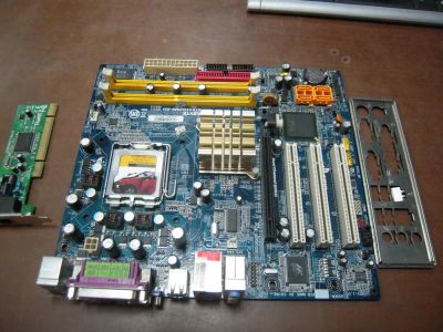 Лот: 10944120. Фото: 1. Материнская плата 775 Gigabyte... Материнские платы