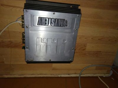 Лот: 10971107. Фото: 1. Саб в коробе Hertz ES 300 с усилком... Сабвуферы