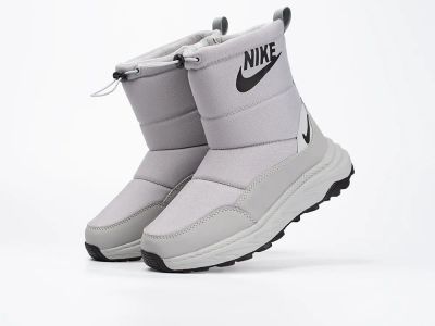 Лот: 24973399. Фото: 1. Зимние Сапоги Nike. Кеды, кроссовки, слипоны