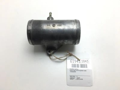 Лот: 20401580. Фото: 1. Патрубок турбины Nissan Cedric... Двигатель и элементы двигателя