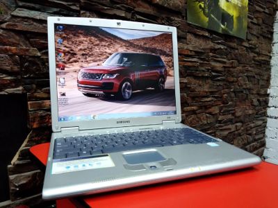 Лот: 13386535. Фото: 1. Ноутбук Samsung. Ноутбуки
