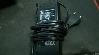 Лот: 13654881. Фото: 1. AC DC Адаптер 12 В 2.5 A. Зарядные устройства, блоки питания для бытовой техники