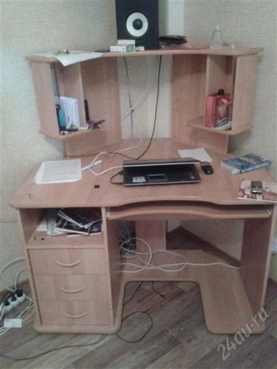 Лот: 2911855. Фото: 1. компьютерный стол. Столы, стулья, обеденные группы