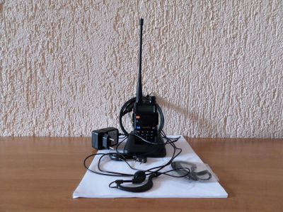 Лот: 7247562. Фото: 1. Рация Baofeng UV-5R, с удлинённой... Рации, радиостанции