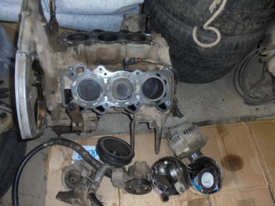 Лот: 11984260. Фото: 1. Двс Nissan Cefiro. Двигатель и элементы двигателя
