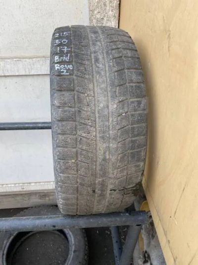 Лот: 25028979. Фото: 1. (1шт) 215-50-17 Bridgestone Blizzak... Шины