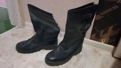 Лот: 12754003. Фото: 1. Сапоги с металлическим носком... Спецодежда, спецобувь