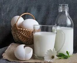 Лот: 7589308. Фото: 1. Молоко деревенское. Молоко и молочные продукты