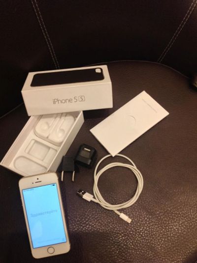 Лот: 10819795. Фото: 1. iPhone 5s 64gb. Смартфоны