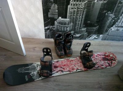 Лот: 9384392. Фото: 1. Сноуборд. Комплект в сборе