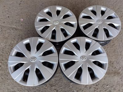 Лот: 19323164. Фото: 1. Колпаки R15 на автомобиль Toyota... Колпаки