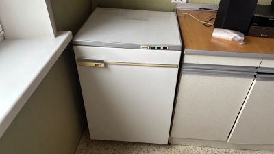 Лот: 25889577. Фото: 1. Морозилка. Холодильники, морозильные камеры