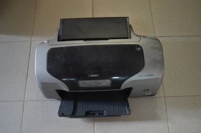 Лот: 16160676. Фото: 1. Epson Stylus Photo R800 + перезапр... Струйные принтеры