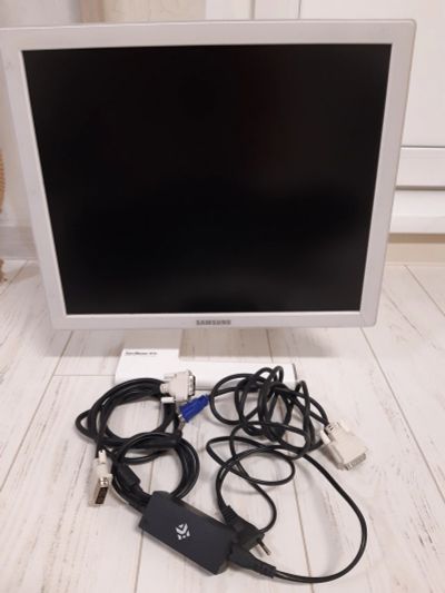 Лот: 18043272. Фото: 1. Монитор Samsung syncmaster 971p... ЖК-мониторы
