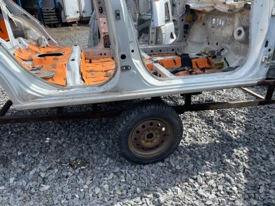 Лот: 22459083. Фото: 1. порог Honda Civic Ferio ES1. Двигатель и элементы двигателя