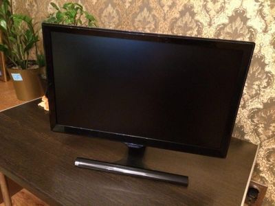 Лот: 9581837. Фото: 1. Монитор Samsung S22E390H. ЖК-мониторы