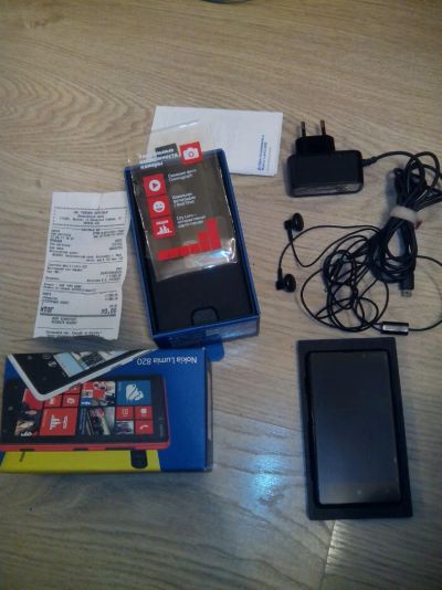 Лот: 4278826. Фото: 1. Продам смартфон Nokia lumia 820... Смартфоны