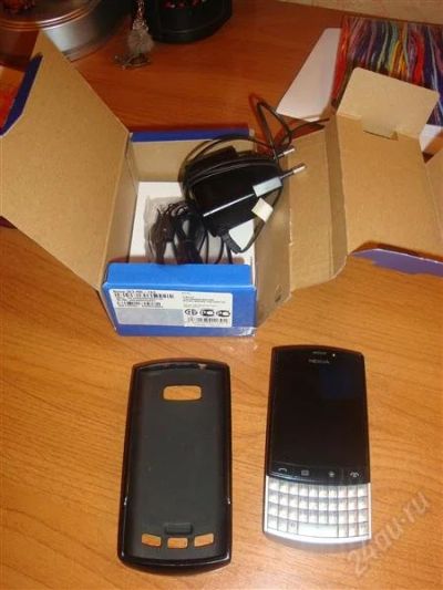 Лот: 2845556. Фото: 1. NOKIA asha 303. Кнопочные мобильные телефоны