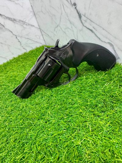 Лот: 25625839. Фото: 1. Сигнальный револьвер Taurus-S... Сигнальное и охолощенное (СХП) оружие