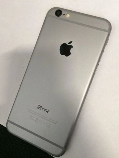 Лот: 11085834. Фото: 1. iPhone 6, 64gb black. Смартфоны