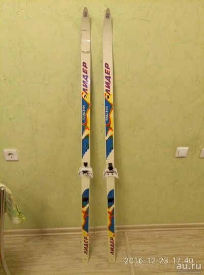 Лот: 8782012. Фото: 1. Лыжи 165 см. Лыжи