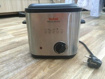 Лот: 7979186. Фото: 1. Фритюрница Tefal — маленький повар... Кухонная