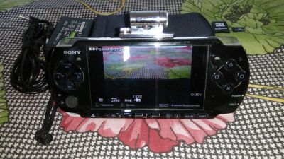 Лот: 15746942. Фото: 1. Sony PSP с камерой, игровая приставка... Игровые приставки, консоли