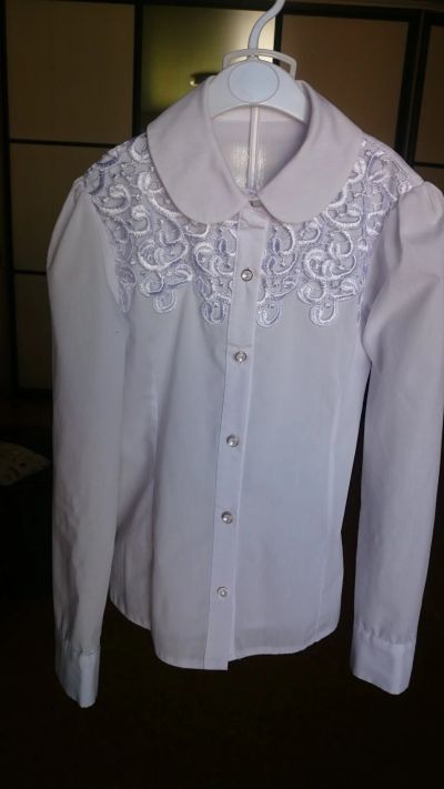 Лот: 12016269. Фото: 1. Блузка белая на девочку. Школа... Рубашки, блузки, водолазки