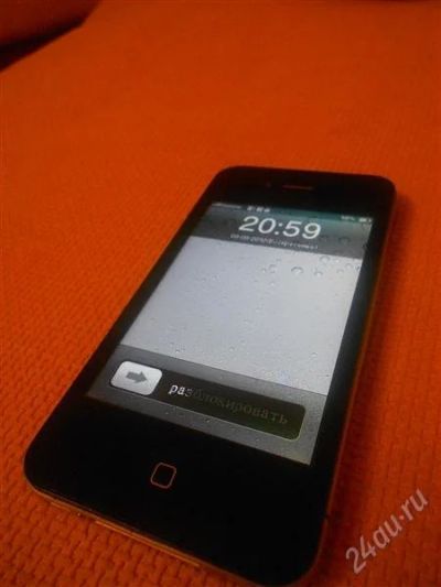 Лот: 2080044. Фото: 1. Iphone 4s + чехол. Кнопочные мобильные телефоны