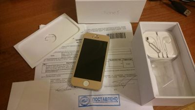 Лот: 10118088. Фото: 1. Apple iPhone 5 16Gb + чехлы, стекло... Смартфоны