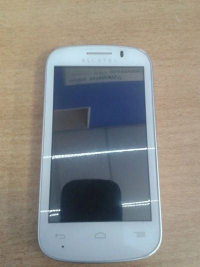 Лот: 5350086. Фото: 1. Продам Alcatel 4033d. Смартфоны