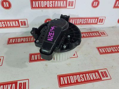 Лот: 20898002. Фото: 1. Моторчик печки Toyota Corolla... Двигатель и элементы двигателя